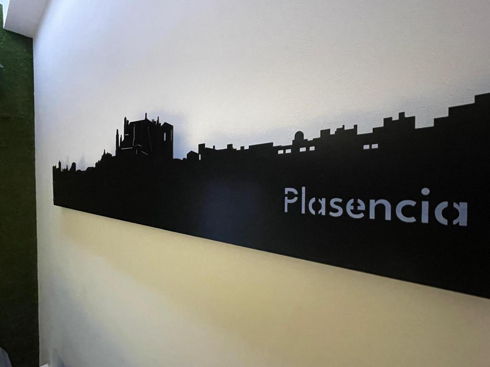 Skyline Plasencia Zewnętrze zdjęcie